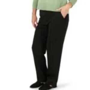 Black Lee Women's Comfort Knit Straight Leg Pant Size 18M
